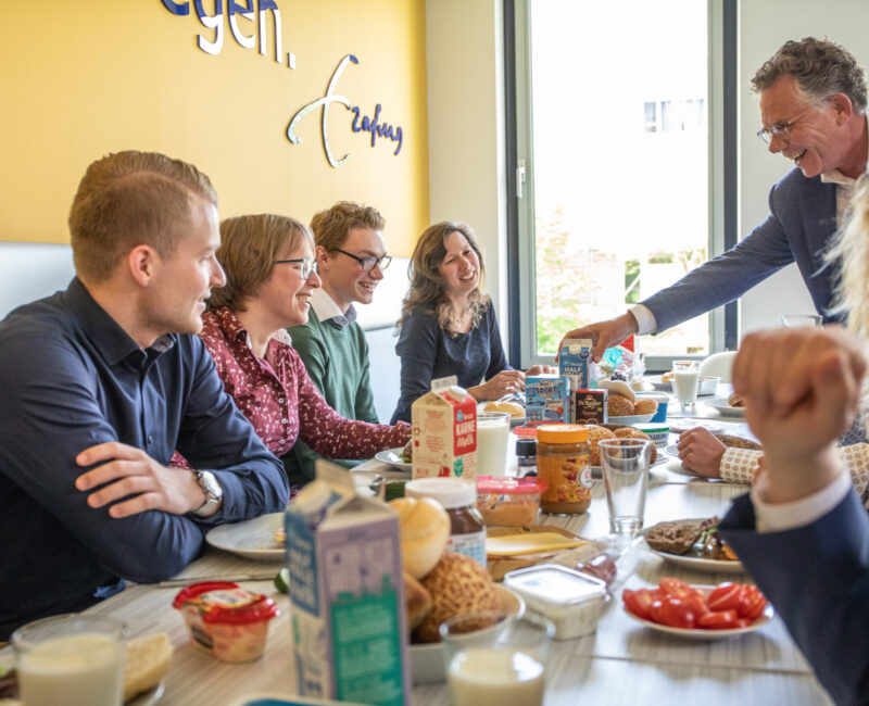 Gezamenlijke lunch bij Laudame Financials