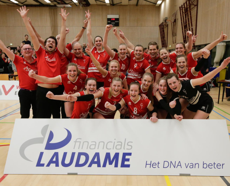 Laudame Financials VCN Dames 1 na de overwinning in de halve finale van de beker